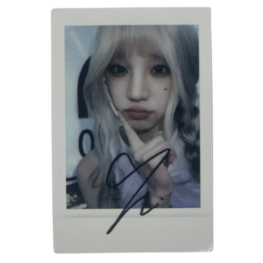 POLAROID SIGNE⎮(G)I-DLE - YUQI